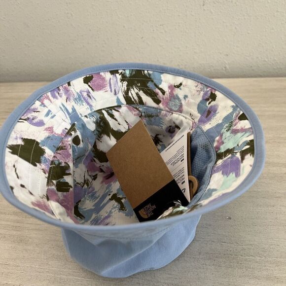 THE NORTH FACE REVERSIBLE BUCKET HAT, SIZE S/M White Dune Pain - Picture 10 of 12